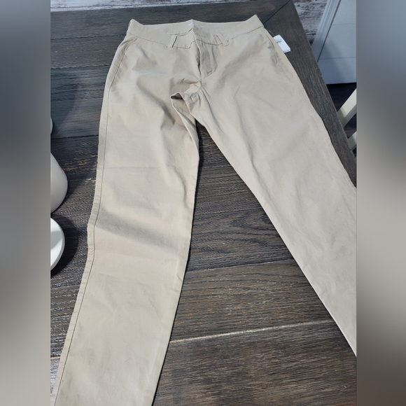2 - Pair Old Navy Kahki Pants -Size 4 - Picture 1 of 5
